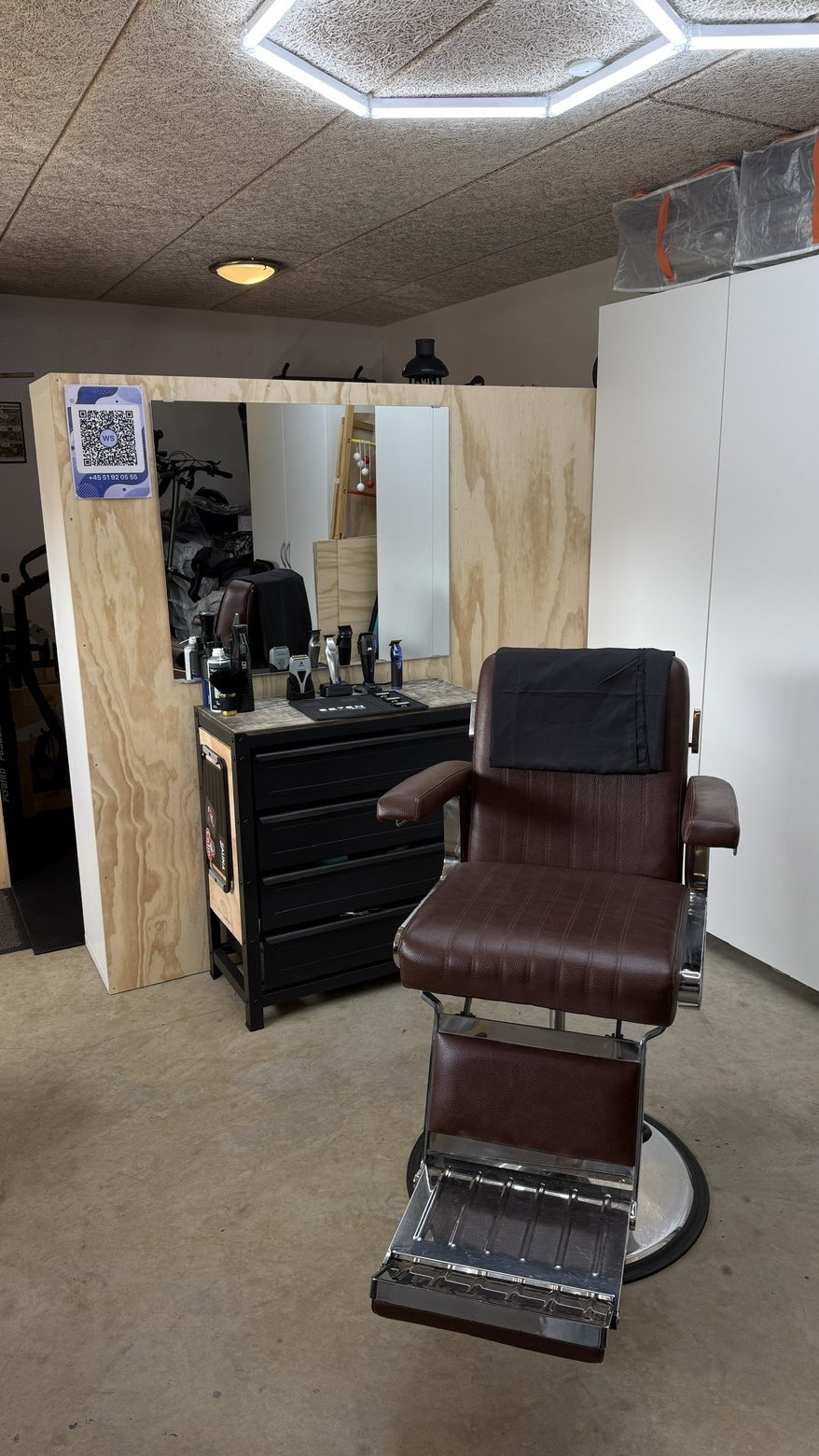 Barberstolen og spejlet i kortbekblends